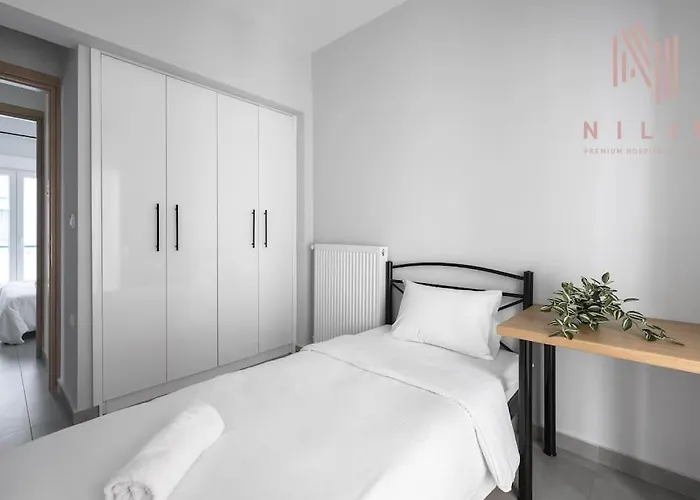 Azul, Nilie Hospitality Mgmt *